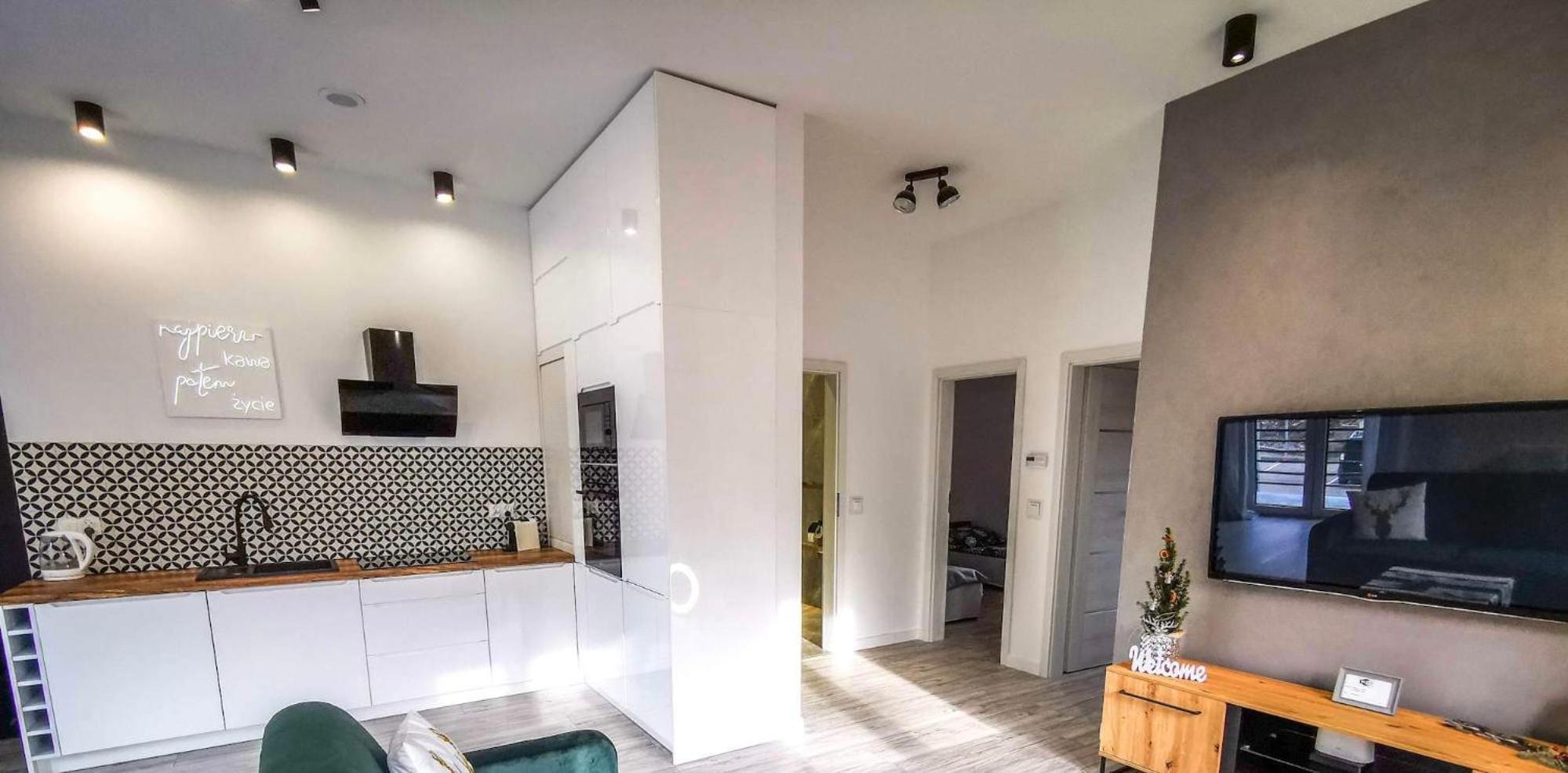 Apartment Roku 2025 !! Spa & Relax Jelen & Natura Kudowa Zdroj Exterior photo
